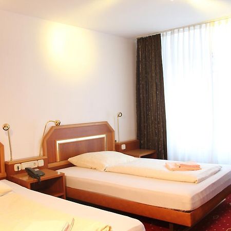 Wali'S Hotel Bielefeld Luaran gambar
