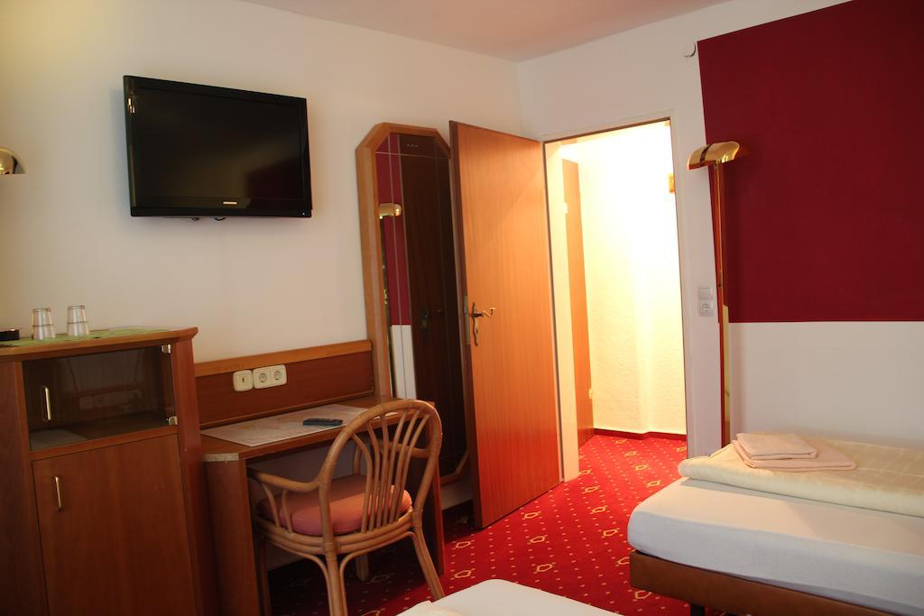 Wali'S Hotel Bielefeld Luaran gambar
