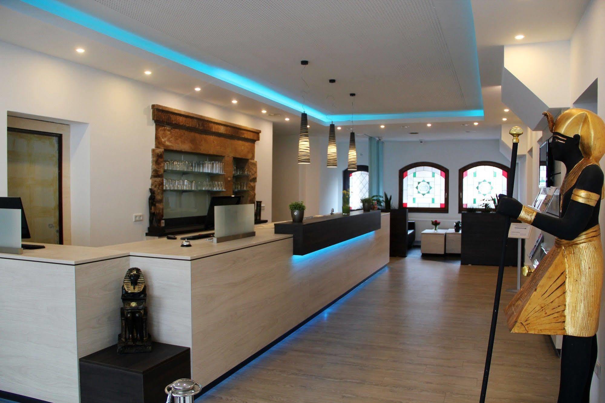 Wali'S Hotel Bielefeld Luaran gambar